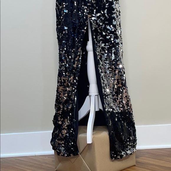 Rachel Zoe Black & Silver Sequin Sleeveless Plunge Neckline Women’s Dress - Picture 5 of 12